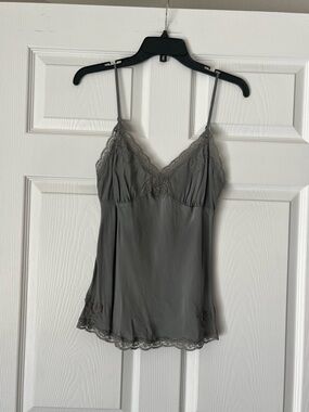 NWOT Gold Hawk Silk Tank Top